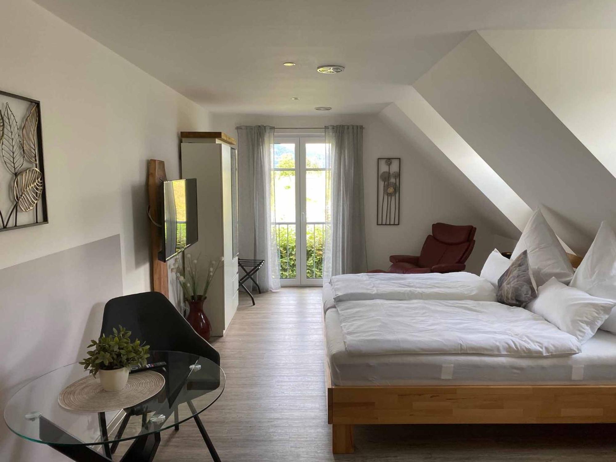 Ferienwohnung Weingut Sturm Buergstadt ภายนอก รูปภาพ